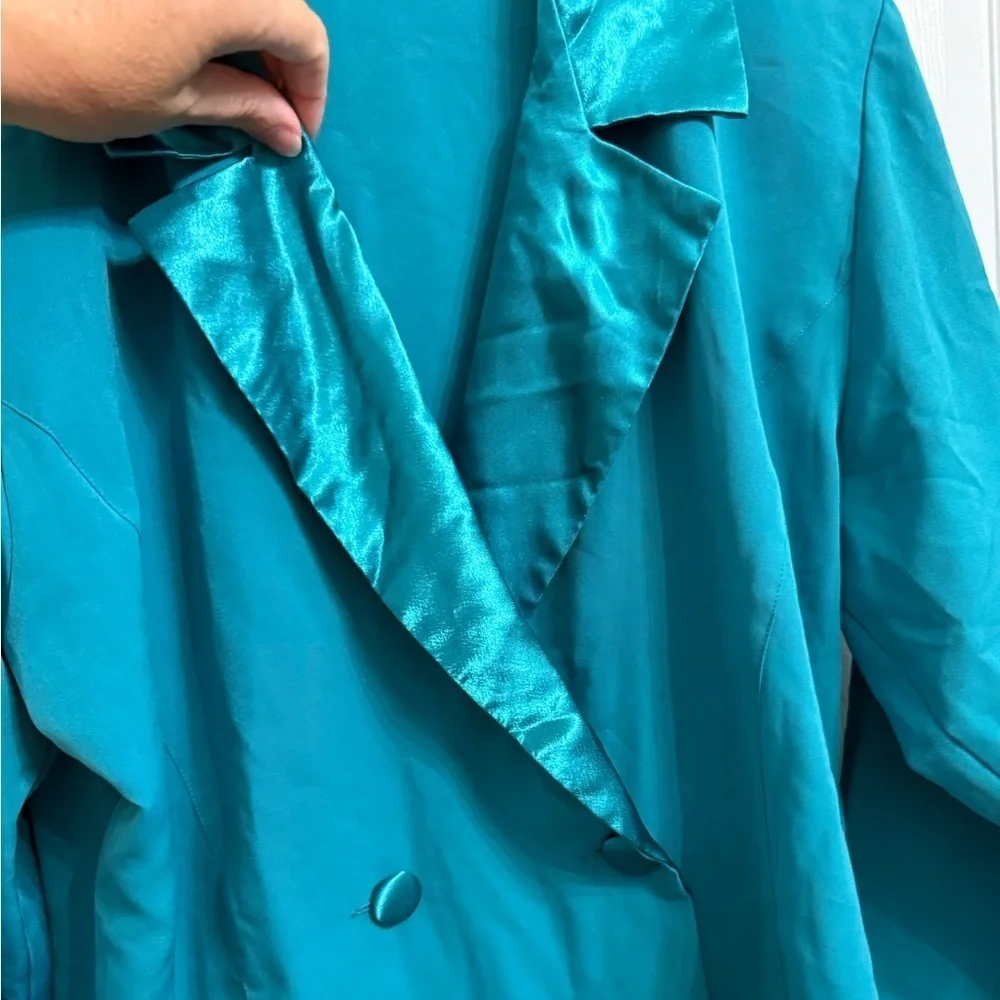 Vintage Victoria’s Secret Satin Lounge Set Teal Double Breasted gold label small